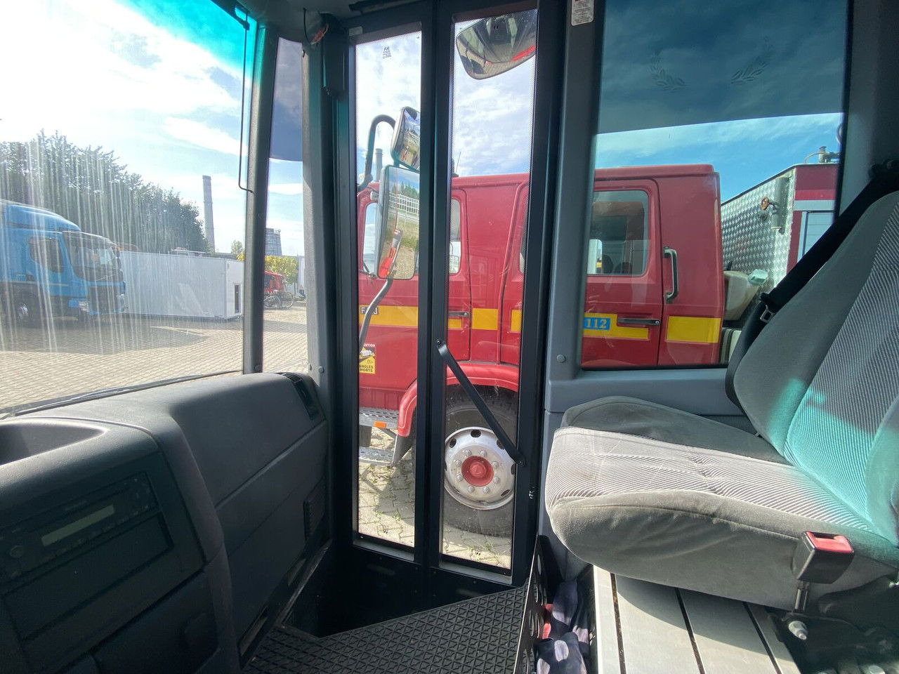 Fahrgestell LKW Mercedes-Benz Eqonic 2628 - 1 Owner - Euro6 - LOW KM: das Bild 27