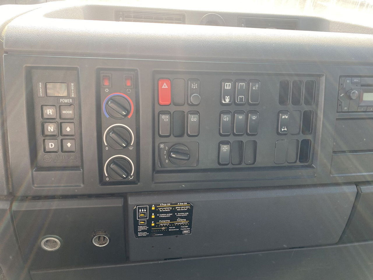 Fahrgestell LKW Mercedes-Benz Eqonic 2628 - 1 Owner - Euro6 - LOW KM: das Bild 21