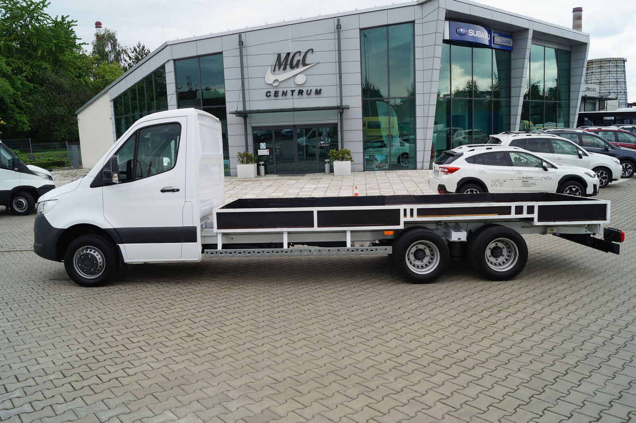 Mercedes-Benz Sprinter 517 /6X2/Only One in EU/New/Fame for installation/Uniqu - Fahrgestell LKW: das Bild 1 Mercedes-Benz Sprinter 517 /6X2/Only One in EU/New/Fame for installation/Uniqu - Fahrgestell LKW: das Bild 1