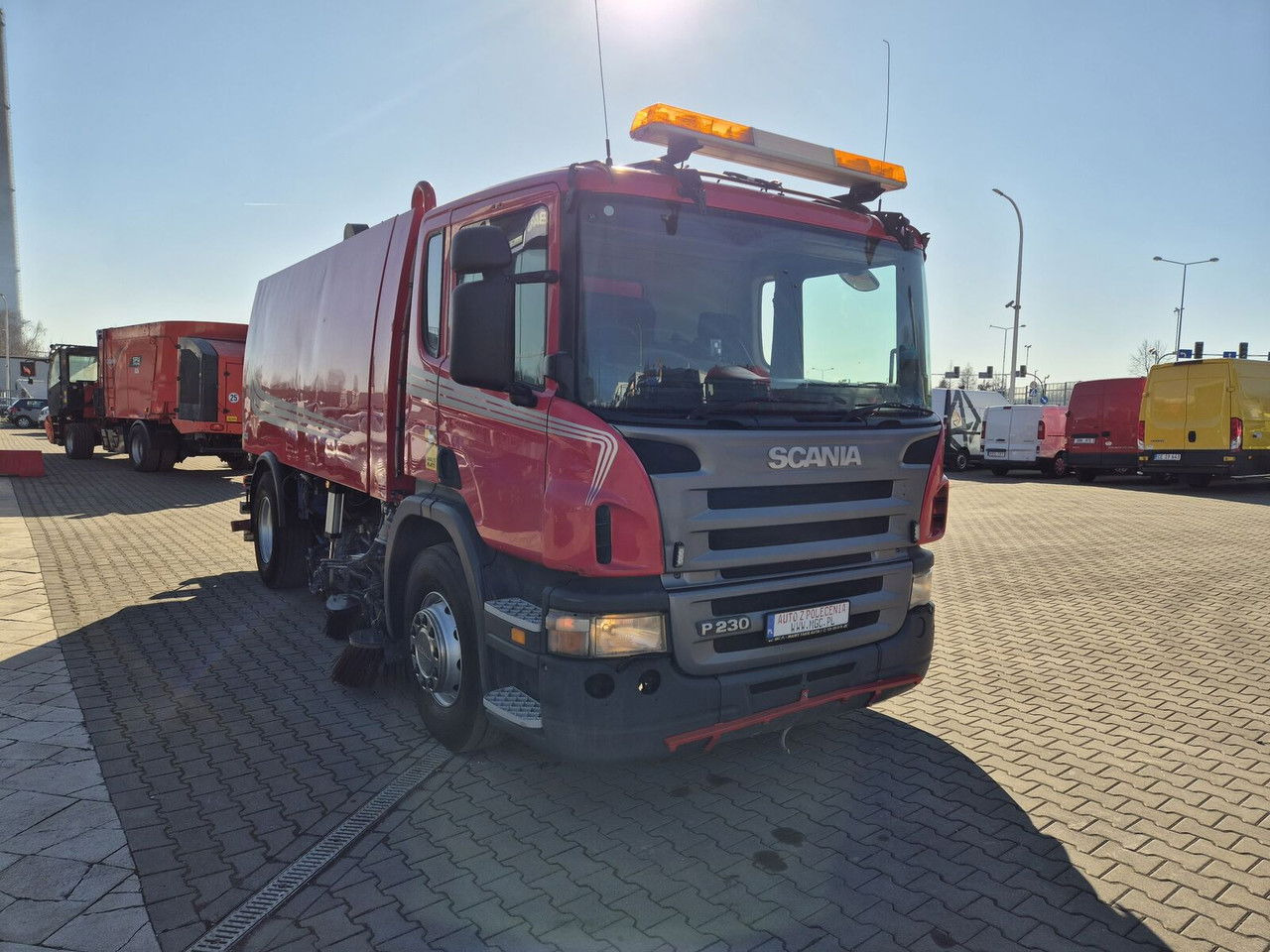 Scania P230 4X2 / Sweeper / Johnston VX800 / Sprayer / LOW Mileage / Scania P230 4X2 / Sweeper / Johnston VX800 / Sprayer / LOW Mileage / - Kehrmaschine: das Bild 4 Scania P230 4X2 / Sweeper / Johnston VX800 / Sprayer / LOW Mileage / Scania P230 4X2 / Sweeper / Johnston VX800 / Sprayer / LOW Mileage / - Kehrmaschine: das Bild 4