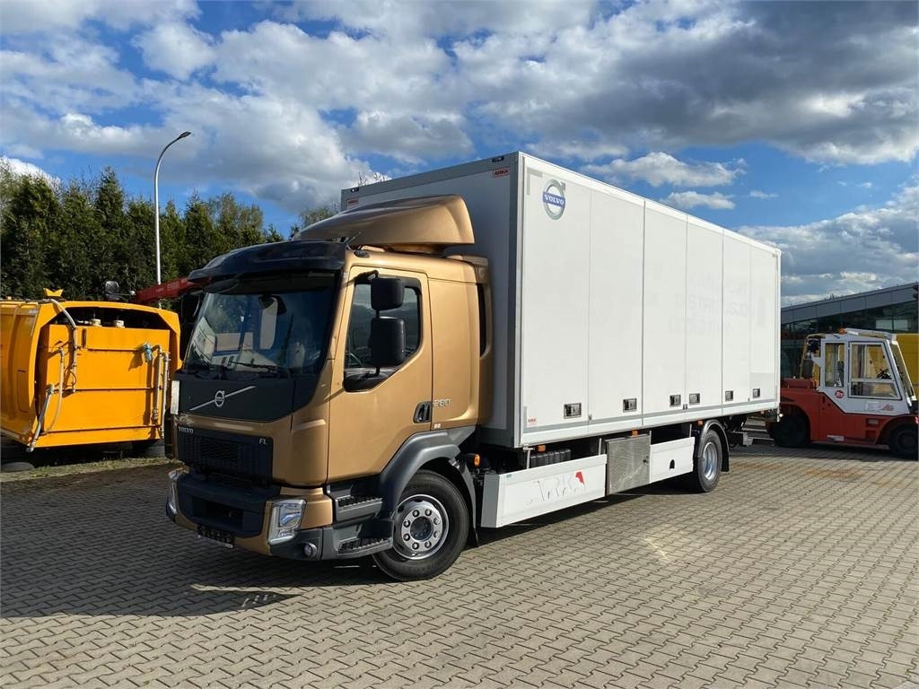 Volvo FL 280 / EURO 6 / SIDE OPEN / UNIQUE TRUCK! - Koffer LKW: das Bild 2 Volvo FL 280 / EURO 6 / SIDE OPEN / UNIQUE TRUCK! - Koffer LKW: das Bild 2