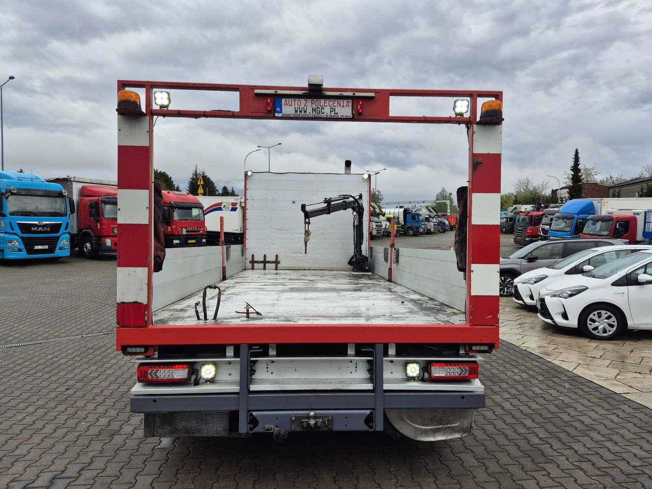 Pritsche LKW, Autokran Volvo FM 330 HDS Hiab / 1 Owner / Euro 6 / Serviced: das Bild 9 Pritsche LKW, Autokran Volvo FM 330 HDS Hiab / 1 Owner / Euro 6 / Serviced: das Bild 9