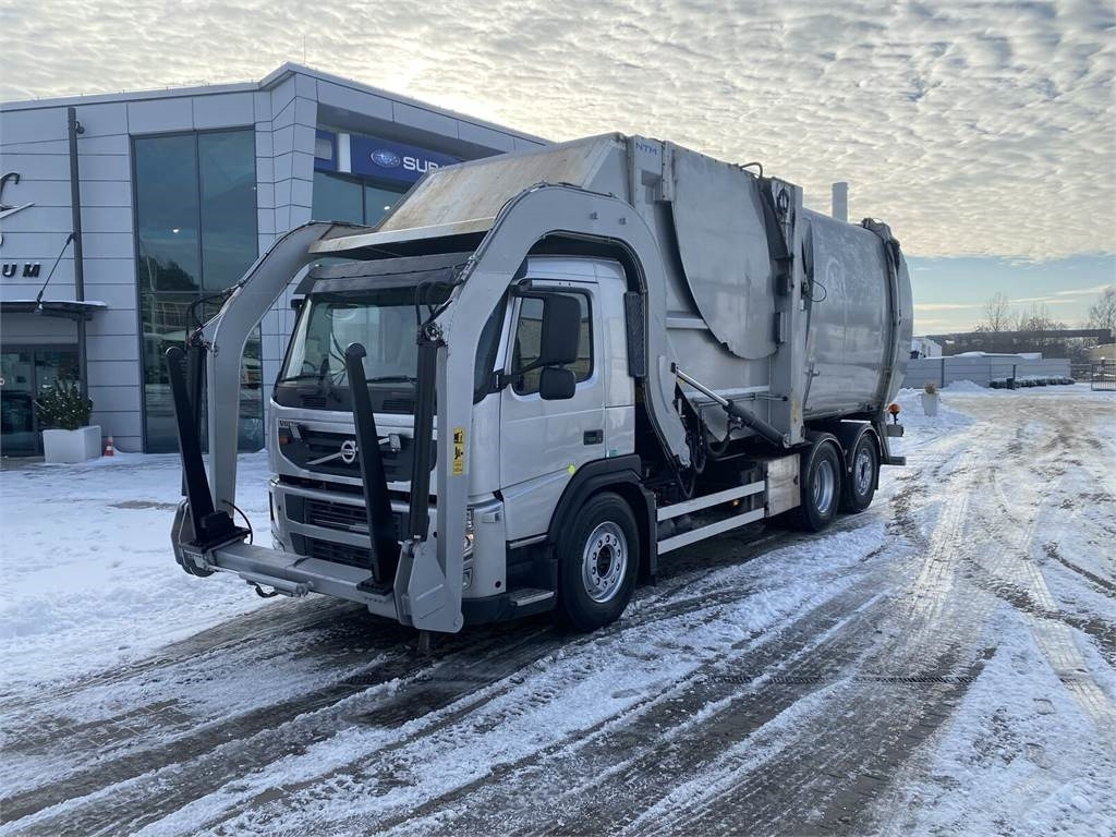 Volvo FM 420 6X2 / NTM / SUPER CONDITION - Müllwagen: das Bild 1 Volvo FM 420 6X2 / NTM / SUPER CONDITION - Müllwagen: das Bild 1
