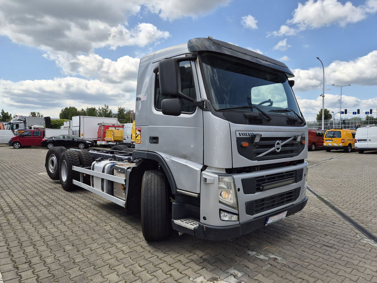 Volvo FM 420 Frame / LOW Price / Good Condition - Fahrgestell LKW: das Bild 5 Volvo FM 420 Frame / LOW Price / Good Condition - Fahrgestell LKW: das Bild 5
