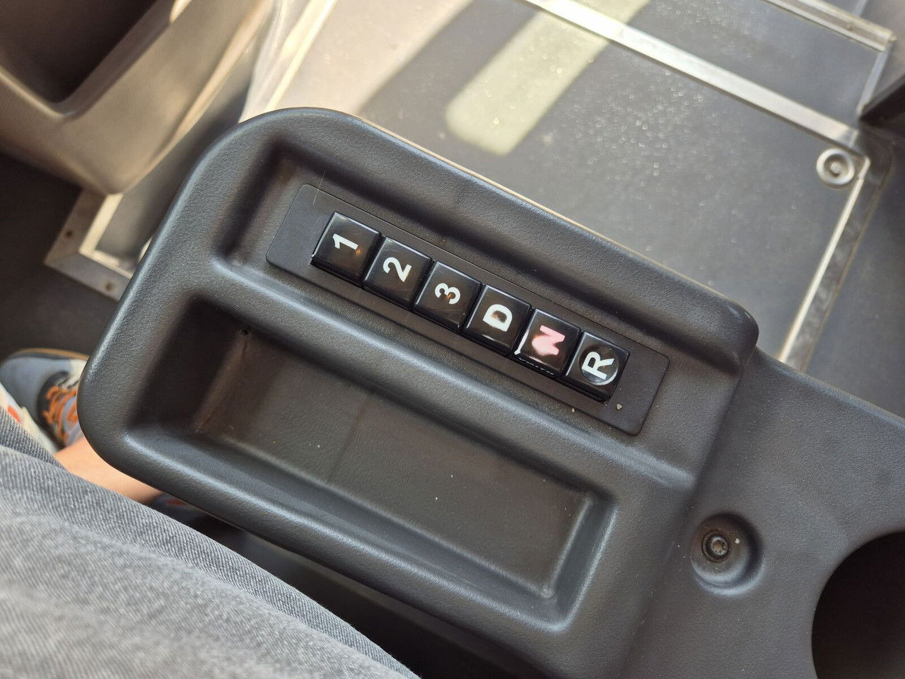 Wohnmobil Irisbus Iveco 330 KM / Solar Panels / NEW Equiped: das Bild 8