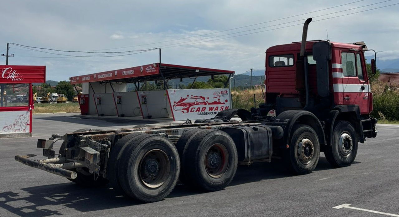 MAN 32.322 8x4 chassis - spring - Fahrgestell LKW: das Bild 3 MAN 32.322 8x4 chassis - spring - Fahrgestell LKW: das Bild 3