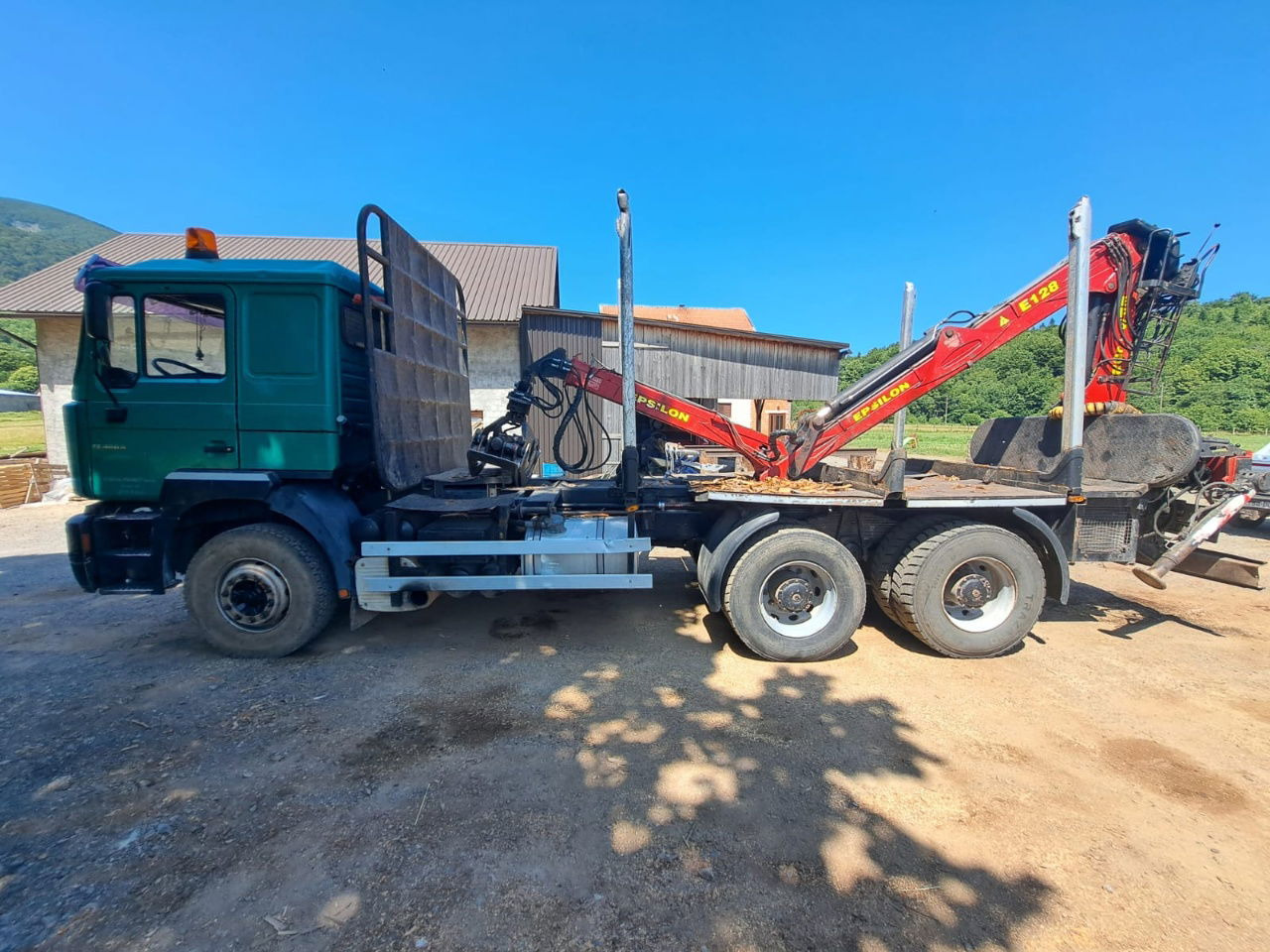MAN 33.464 6x4 forest truck - Complete Spring - Epsilon E128 + scissors - Holztransporter: das Bild 3 MAN 33.464 6x4 forest truck - Complete Spring - Epsilon E128 + scissors - Holztransporter: das Bild 3