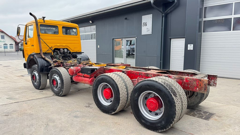 Fahrgestell LKW Mercedes-Benz 3228 8x4 chassis - v8: das Bild 6