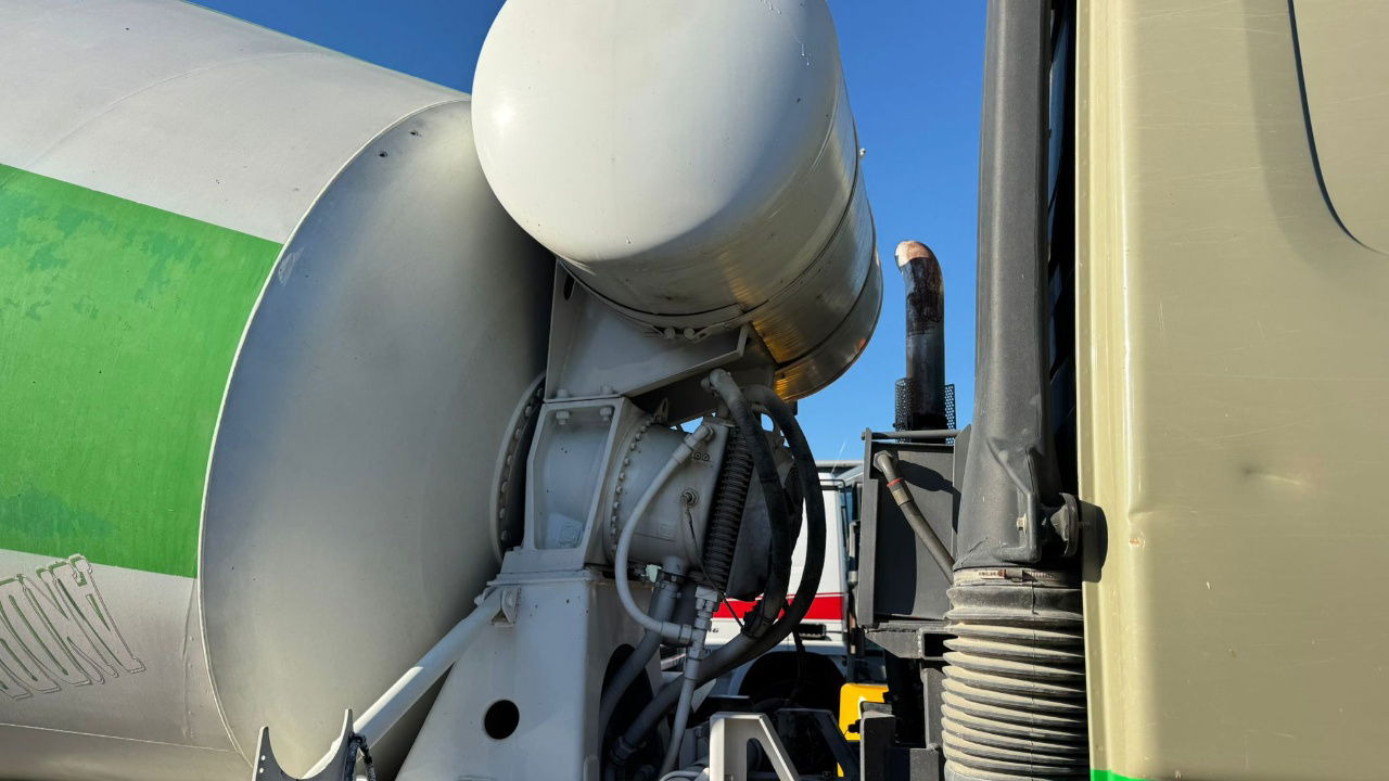 Mercedes-Benz Actros 2636 6x4 mixer stetter 7m3 - Fahrmischer: das Bild 5 Mercedes-Benz Actros 2636 6x4 mixer stetter 7m3 - Fahrmischer: das Bild 5