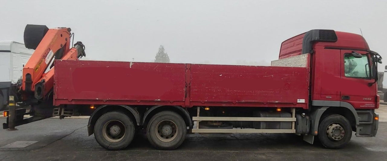 Mercedes-Benz Actros 2644L 6X4 stake body - Palfinger crane PK18500 - Pritsche LKW: das Bild 4 Mercedes-Benz Actros 2644L 6X4 stake body - Palfinger crane PK18500 - Pritsche LKW: das Bild 4