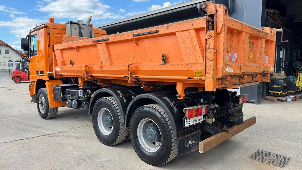 Mercedes-Benz Actros 3346 K 6x4 bordmatic - 3 pedals - Kipper: das Bild 5 Mercedes-Benz Actros 3346 K 6x4 bordmatic - 3 pedals - Kipper: das Bild 5