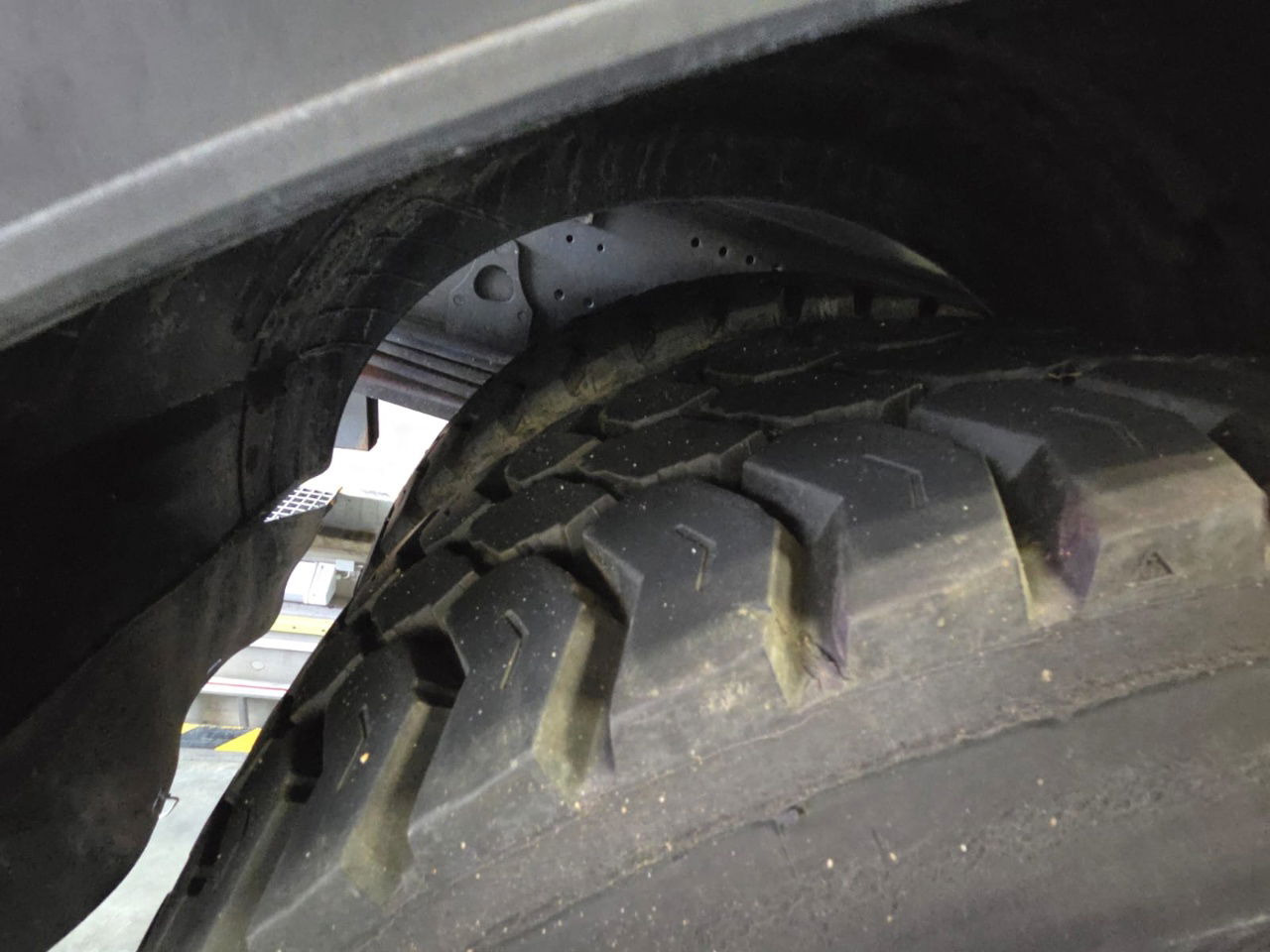 Mercedes-Benz Axor 1829 K 4x2 meiller tipper - crane PK8501 remote - Kipper: das Bild 5 Mercedes-Benz Axor 1829 K 4x2 meiller tipper - crane PK8501 remote - Kipper: das Bild 5