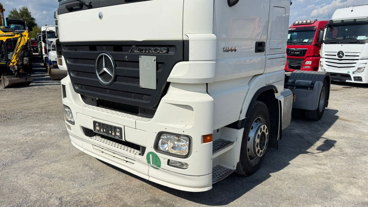 Mercedes-Benz Actros 1844 LS 4x2 tractor unit - retarder - Sattelzugmaschine: das Bild 2 Mercedes-Benz Actros 1844 LS 4x2 tractor unit - retarder - Sattelzugmaschine: das Bild 2