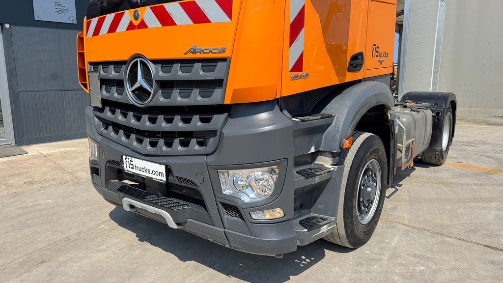 Mercedes-Benz Arocs 1845 HAD 4X4 tractor unit - tipp. hydraulics - retarder - Sattelzugmaschine: das Bild 2 Mercedes-Benz Arocs 1845 HAD 4X4 tractor unit - tipp. hydraulics - retarder - Sattelzugmaschine: das Bild 2