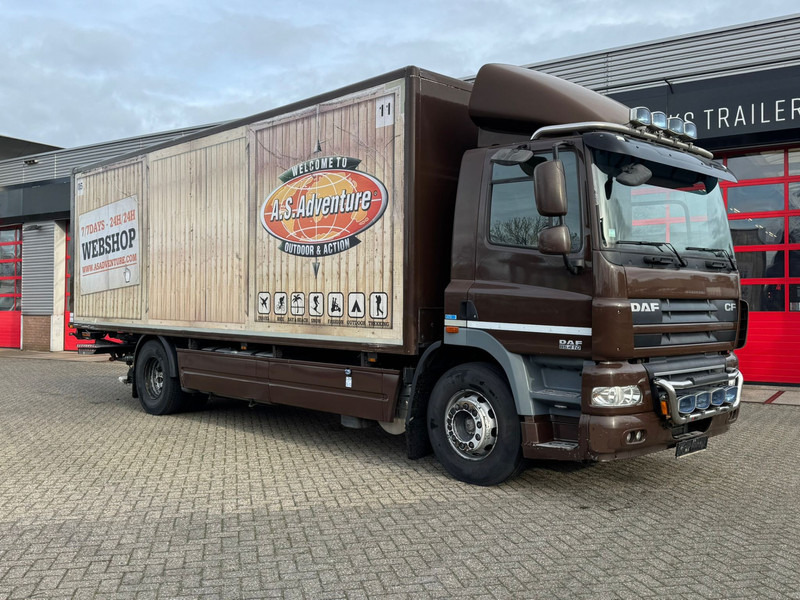 DAF CF 85.410 - Koffer LKW: das Bild 1 DAF CF 85.410 - Koffer LKW: das Bild 1