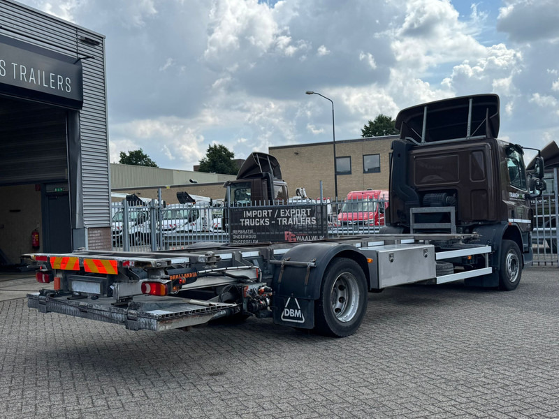 DAF CF65 220 - Fahrgestell LKW: das Bild 3 DAF CF65 220 - Fahrgestell LKW: das Bild 3