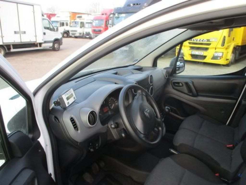 Citroën Berlingo izotherm - Kühltransporter: das Bild 5 Citroën Berlingo izotherm - Kühltransporter: das Bild 5