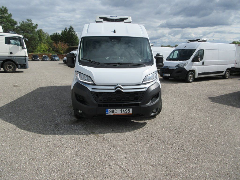 Citroën Jumper 2,2 HDi - Kühltransporter: das Bild 2 Citroën Jumper 2,2 HDi - Kühltransporter: das Bild 2