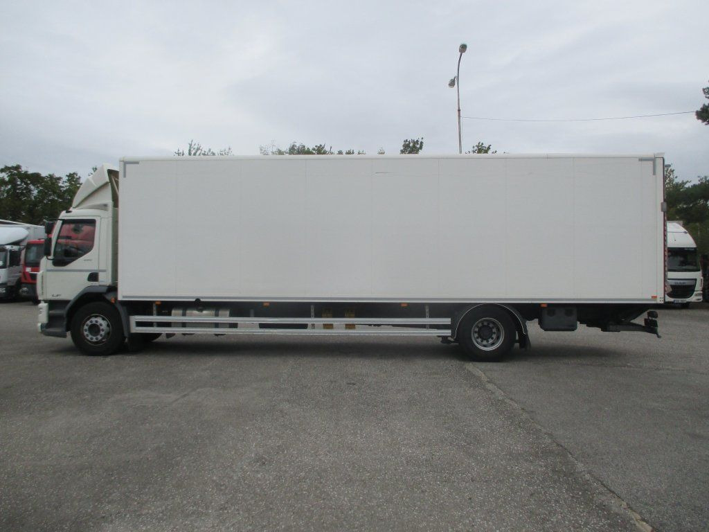 DAF 18.290 DAF 18.290 - Koffer LKW: das Bild 5 DAF 18.290 DAF 18.290 - Koffer LKW: das Bild 5