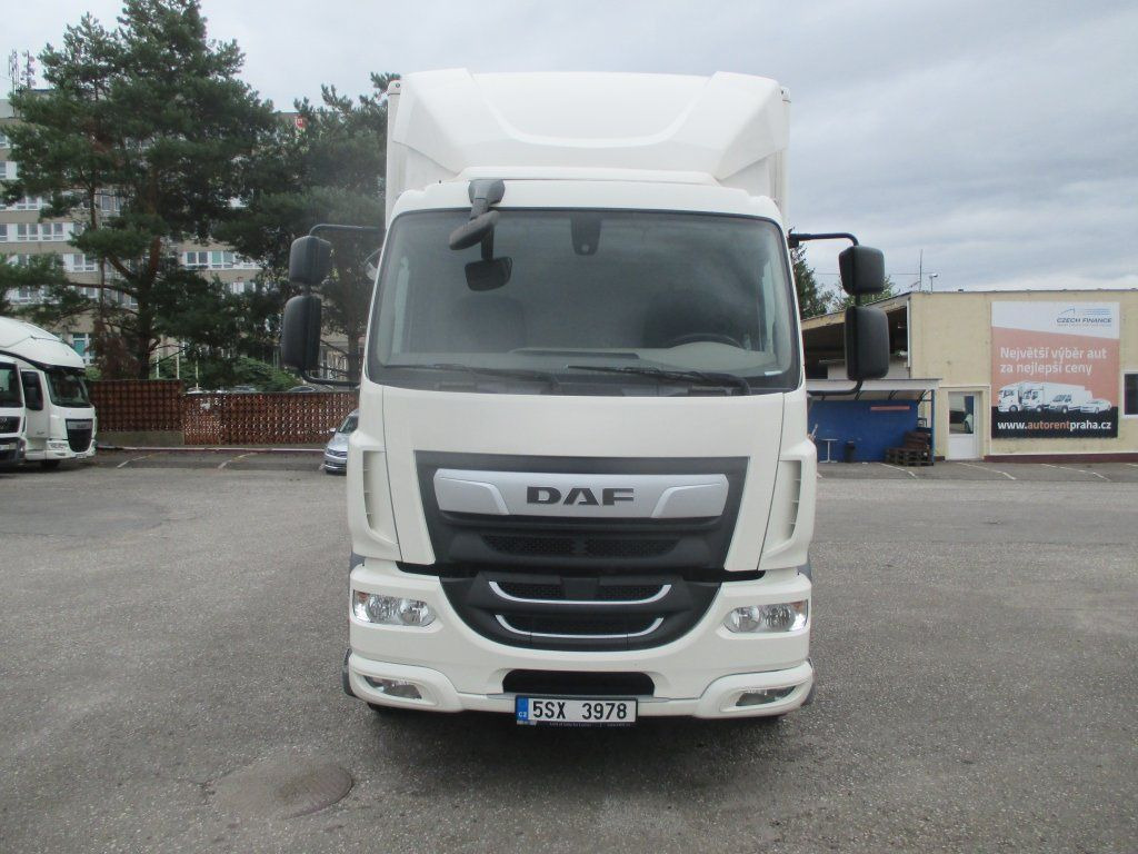 DAF 18.290 DAF 18.290 - Koffer LKW: das Bild 2 DAF 18.290 DAF 18.290 - Koffer LKW: das Bild 2