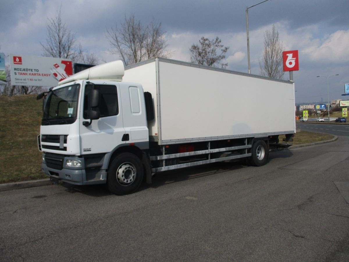 DAF CF 75.310 - Koffer LKW: das Bild 1 DAF CF 75.310 - Koffer LKW: das Bild 1