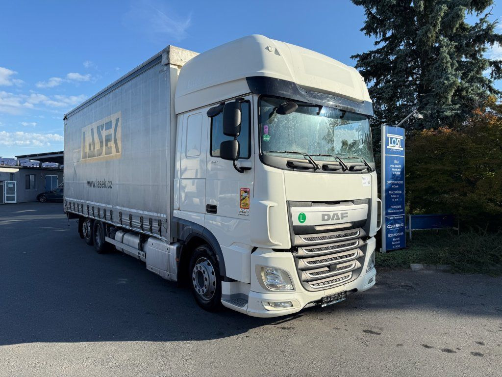 DAF XF440 EURO 6 6x2 - Plane LKW: das Bild 2 DAF XF440 EURO 6 6x2 - Plane LKW: das Bild 2