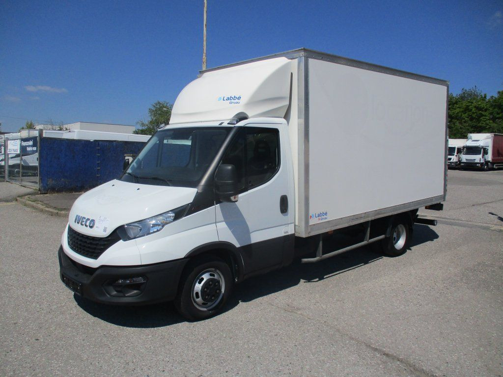 Iveco Daily 35C16 3.0 - Koffer Transporter: das Bild 1 Iveco Daily 35C16 3.0 - Koffer Transporter: das Bild 1