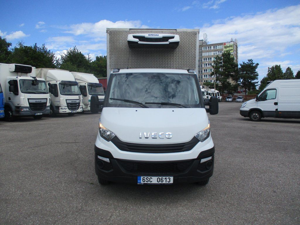 Iveco Daily 35C16 Dhollandia - Kühltransporter: das Bild 2 Iveco Daily 35C16 Dhollandia - Kühltransporter: das Bild 2