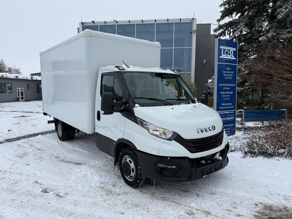 Iveco Daily 35C16 - Koffer Transporter: das Bild 2 Iveco Daily 35C16 - Koffer Transporter: das Bild 2
