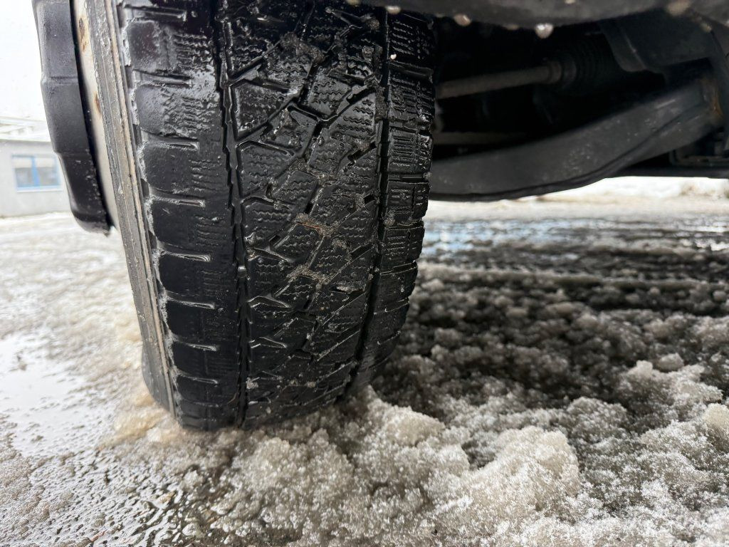 Koffer Transporter Iveco Daily 35C16: das Bild 13 Koffer Transporter Iveco Daily 35C16: das Bild 13