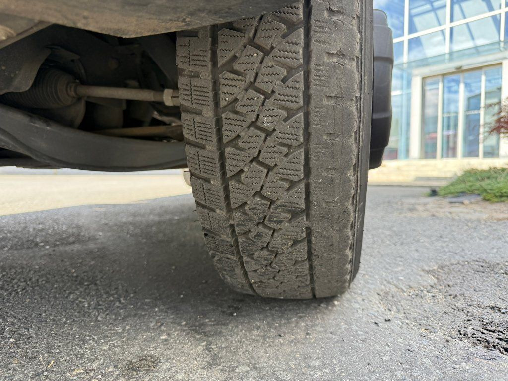 Koffer Transporter Iveco Daily 35C16: das Bild 6