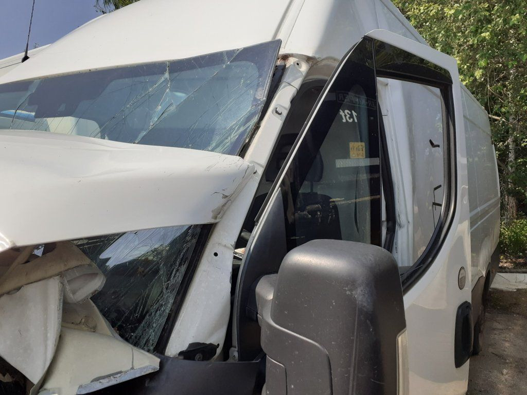 Iveco Daily 35S16 maxi Damaged - Kastenwagen: das Bild 5 Iveco Daily 35S16 maxi Damaged - Kastenwagen: das Bild 5