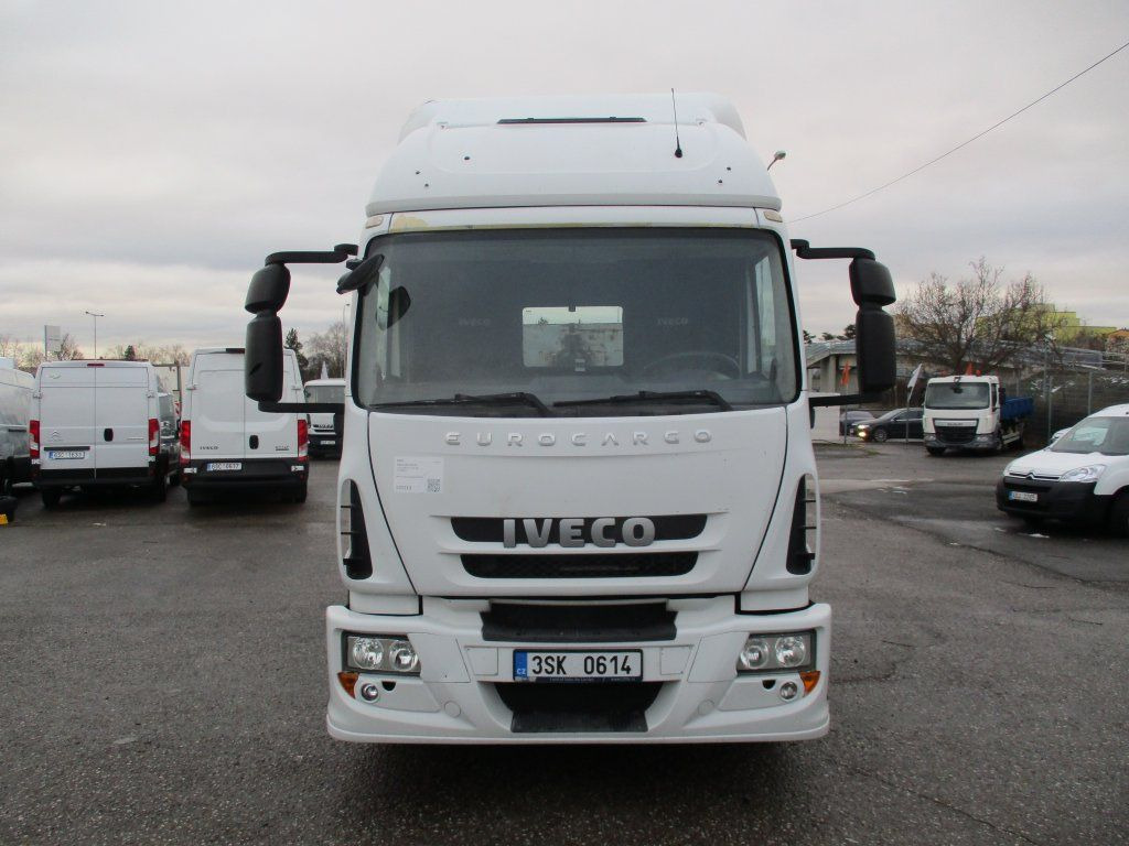 Iveco Eurocargo 140E22 - Abrollkipper: das Bild 4 Iveco Eurocargo 140E22 - Abrollkipper: das Bild 4