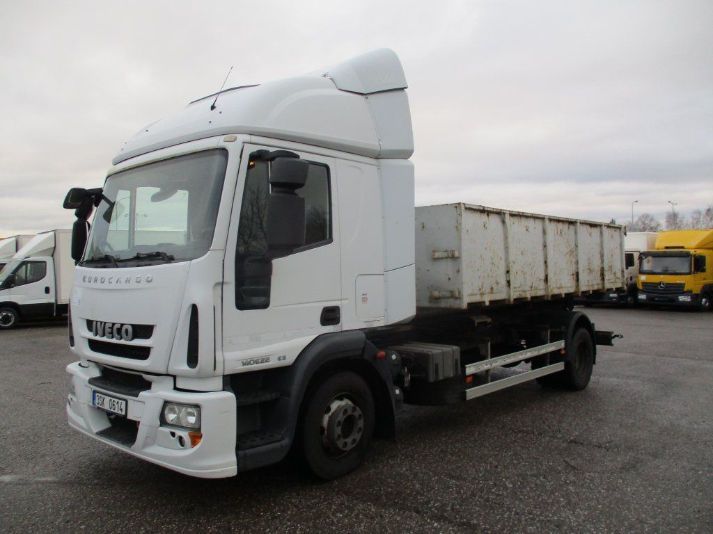Iveco Eurocargo 140E22 - Abrollkipper: das Bild 1 Iveco Eurocargo 140E22 - Abrollkipper: das Bild 1