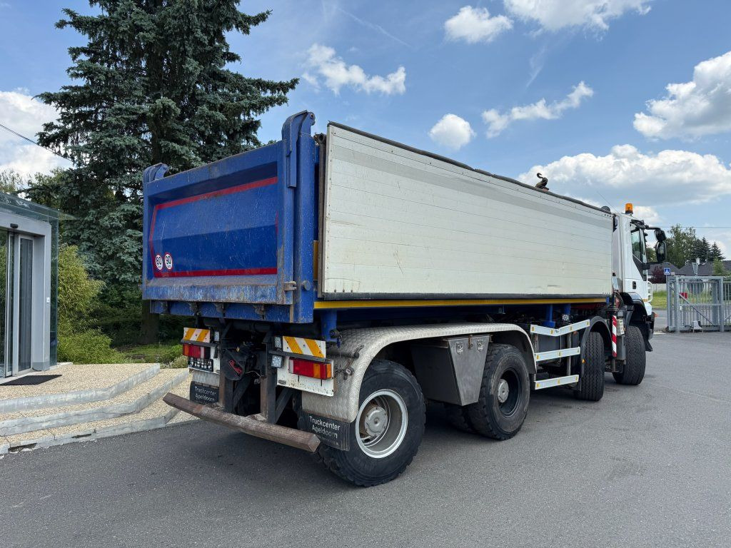 Iveco Trakker AD410 T45 8x8 + HMF 1643 Z2 - Kipper: das Bild 4 Iveco Trakker AD410 T45 8x8 + HMF 1643 Z2 - Kipper: das Bild 4