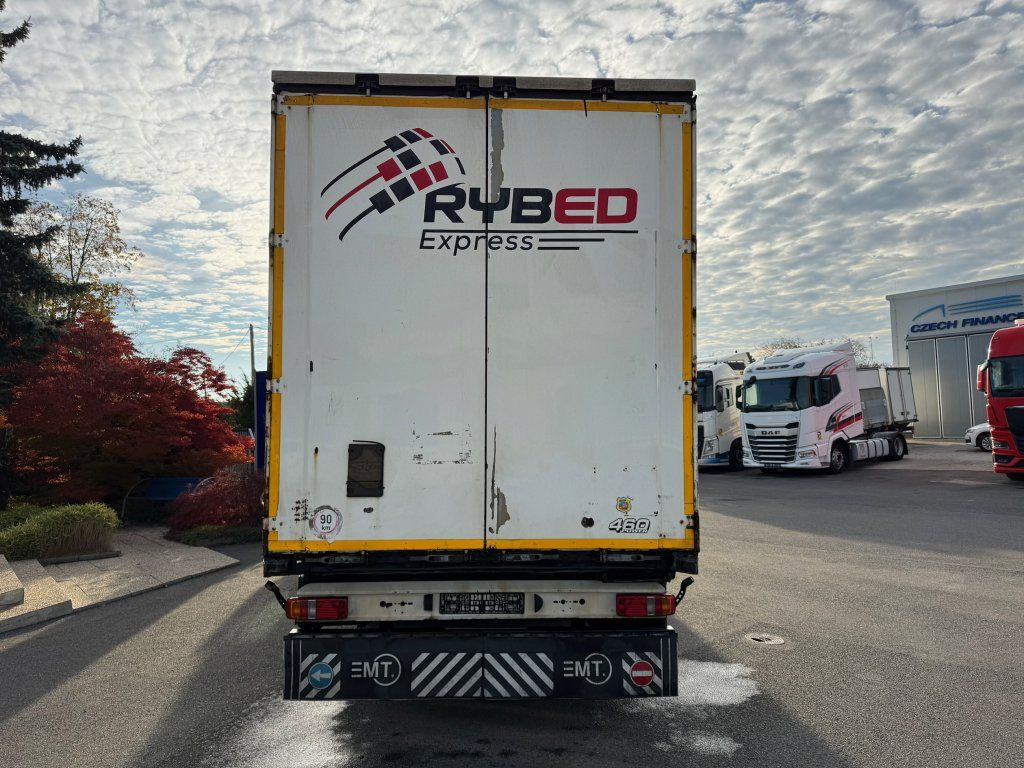 Krone SD - Planenauflieger: das Bild 4 Krone SD - Planenauflieger: das Bild 4