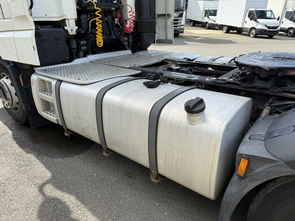 Sattelzugmaschine DAF XF460 EURO 6: das Bild 11