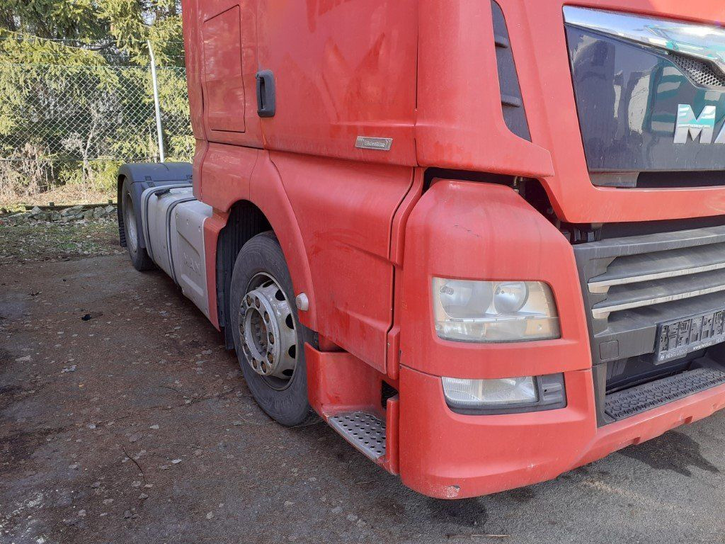 MAN TGX18.460 XLX Motorschaden/engine damage - Sattelzugmaschine: das Bild 5 MAN TGX18.460 XLX Motorschaden/engine damage - Sattelzugmaschine: das Bild 5