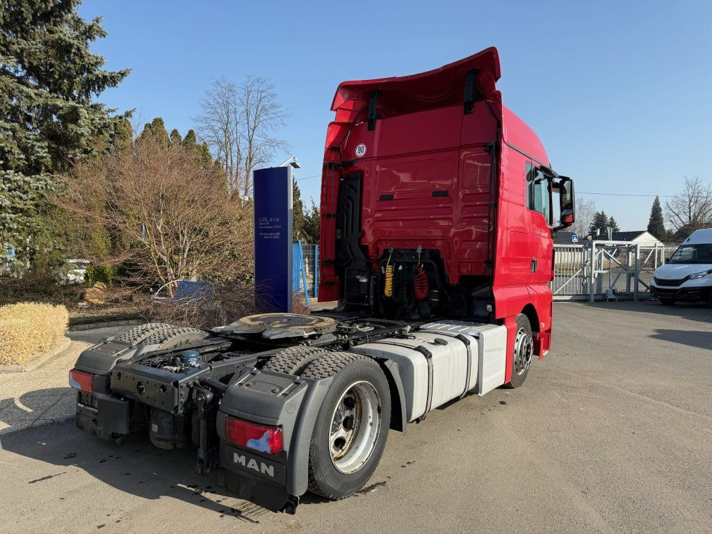 MAN TGX18.510 XLX EURO 6 MEGAlowdeck - Sattelzugmaschine: das Bild 4 MAN TGX18.510 XLX EURO 6 MEGAlowdeck - Sattelzugmaschine: das Bild 4