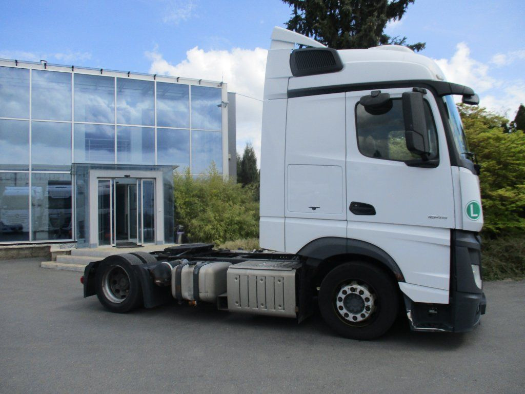 Mercedes-Benz 1845 Actros EURO 6 MEGA/lowdeck - Sattelzugmaschine: das Bild 3 Mercedes-Benz 1845 Actros EURO 6 MEGA/lowdeck - Sattelzugmaschine: das Bild 3