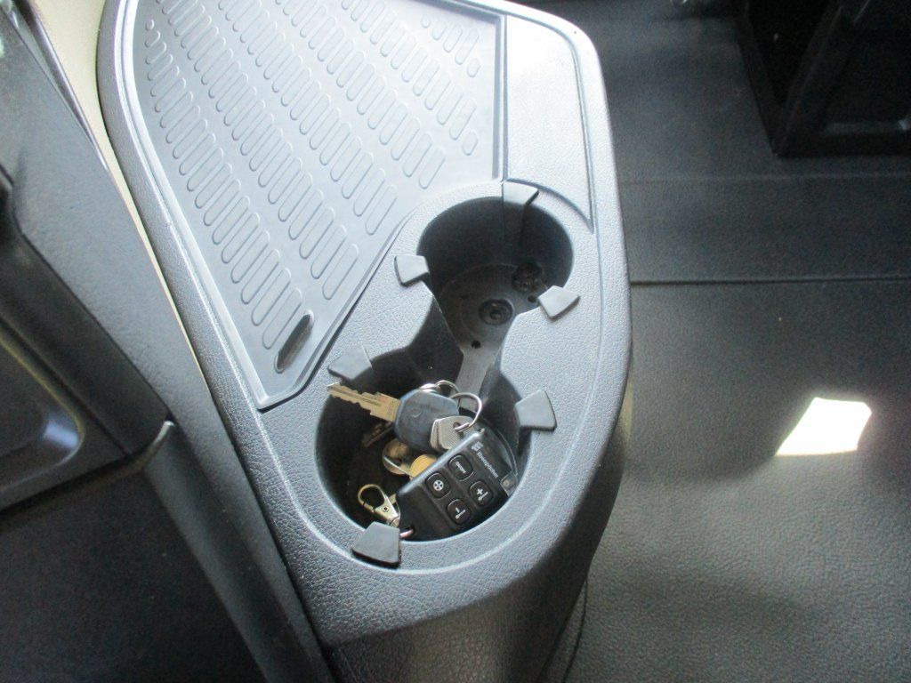 Sattelzugmaschine Mercedes-Benz 1845 Actros EURO 6 MEGA/lowdeck: das Bild 17