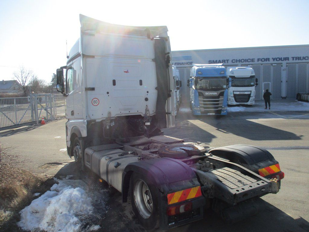 Mercedes-Benz 1845 Actros EURO 6 MEGA/lowdeck - Sattelzugmaschine: das Bild 5 Mercedes-Benz 1845 Actros EURO 6 MEGA/lowdeck - Sattelzugmaschine: das Bild 5