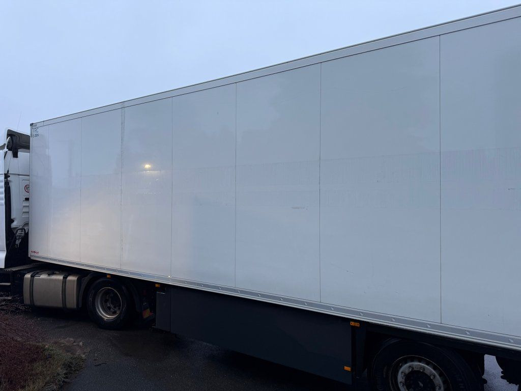 Schmitz Cargobull Carrier Vector NOT WORKING - Koffer Auflieger: das Bild 5 Schmitz Cargobull Carrier Vector NOT WORKING - Koffer Auflieger: das Bild 5