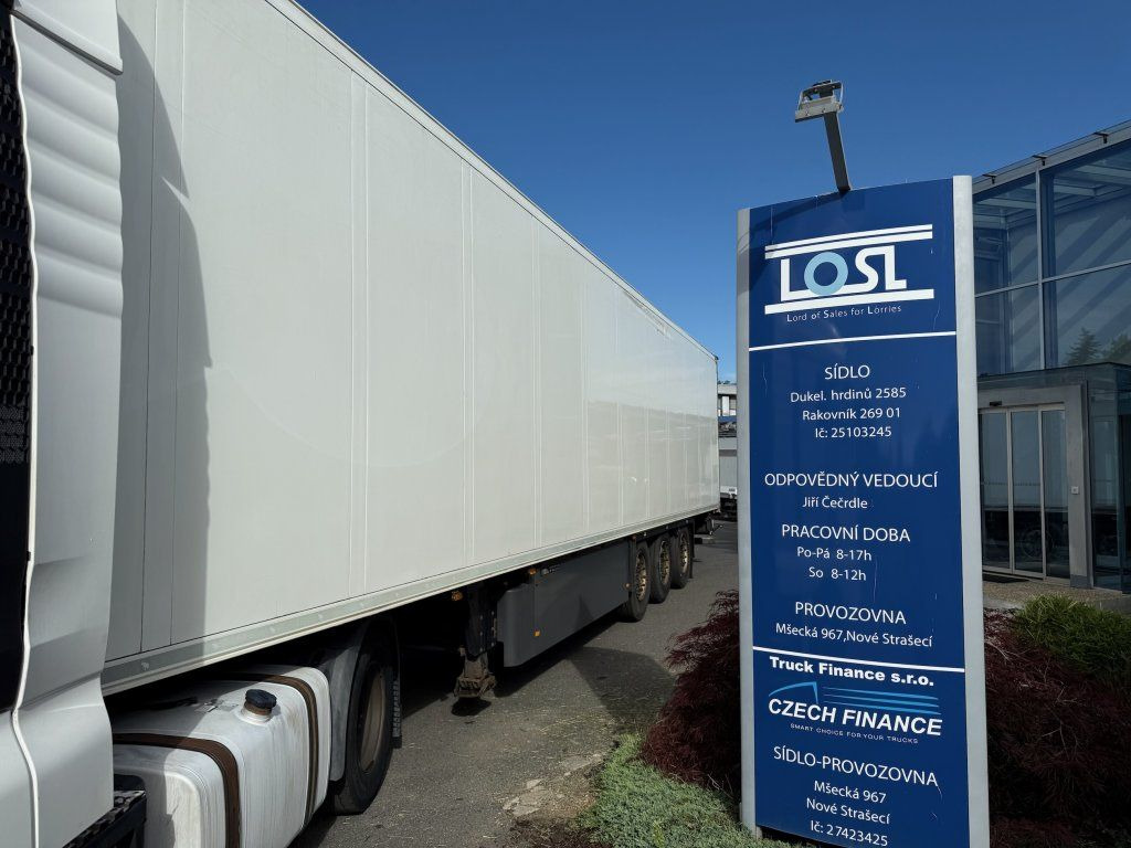 Schmitz Cargobull SKO24 Carrier Maxima 1300 Doubledeck - Koffer Auflieger: das Bild 5 Schmitz Cargobull SKO24 Carrier Maxima 1300 Doubledeck - Koffer Auflieger: das Bild 5