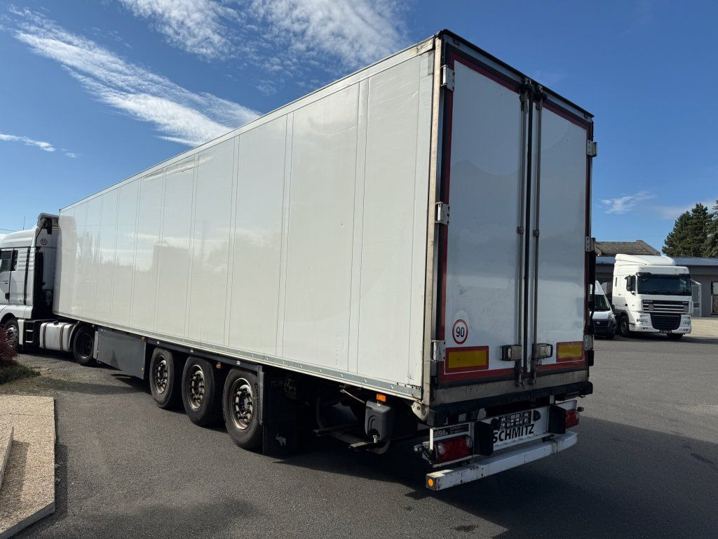 Schmitz Cargobull SKO24 Carrier Maxima 1300 Doubledeck - Koffer Auflieger: das Bild 4 Schmitz Cargobull SKO24 Carrier Maxima 1300 Doubledeck - Koffer Auflieger: das Bild 4