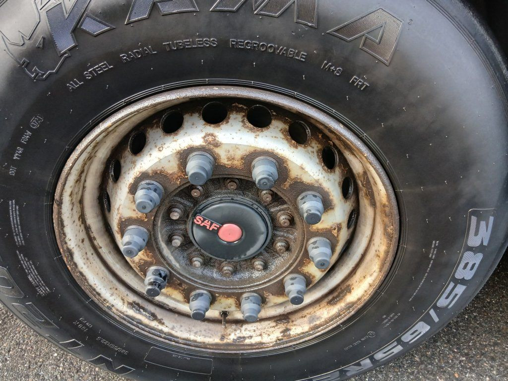 Schwarzmüller SPA 3/E - Planenauflieger: das Bild 5 Schwarzmüller SPA 3/E - Planenauflieger: das Bild 5