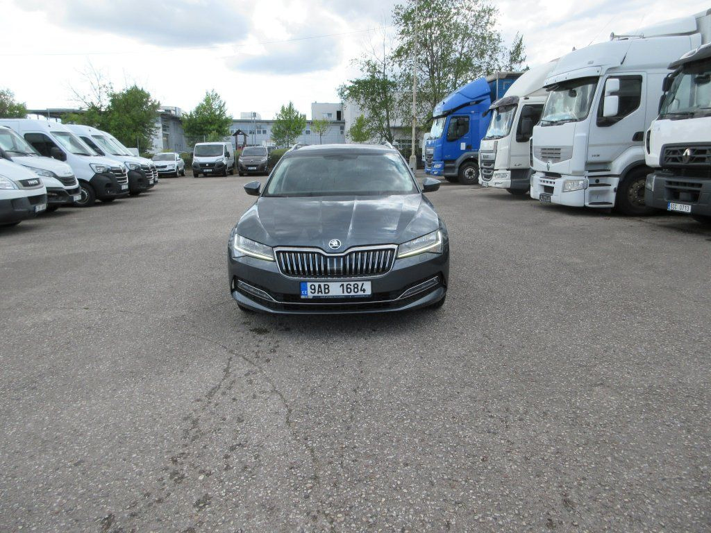 Skoda 2.0 Tdi Style - Kombi: das Bild 2 Skoda 2.0 Tdi Style - Kombi: das Bild 2