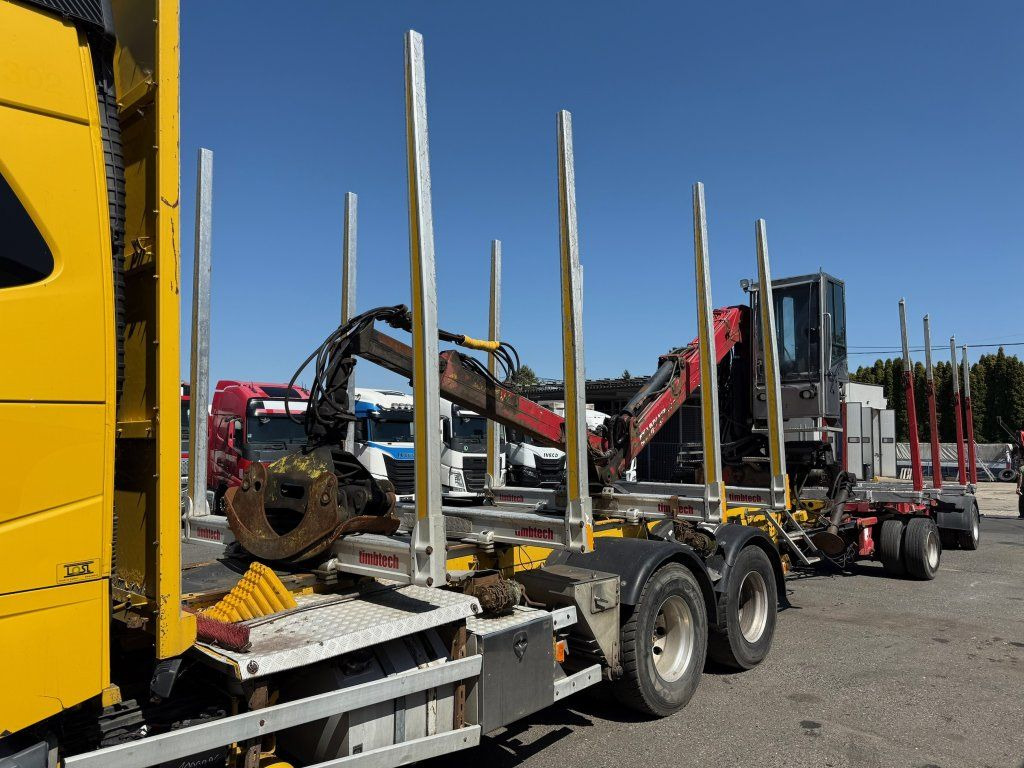 Volvo FH 16 750 6x4 + Fliegl - Holztransporter, Autokran: das Bild 4 Volvo FH 16 750 6x4 + Fliegl - Holztransporter, Autokran: das Bild 4