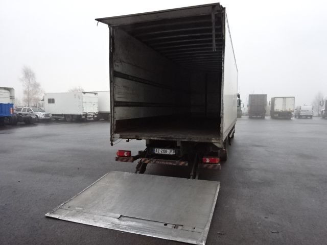 DAF LF 55 280 // broken engine - moteur cassé ! - Koffer LKW: das Bild 4 DAF LF 55 280 // broken engine - moteur cassé ! - Koffer LKW: das Bild 4