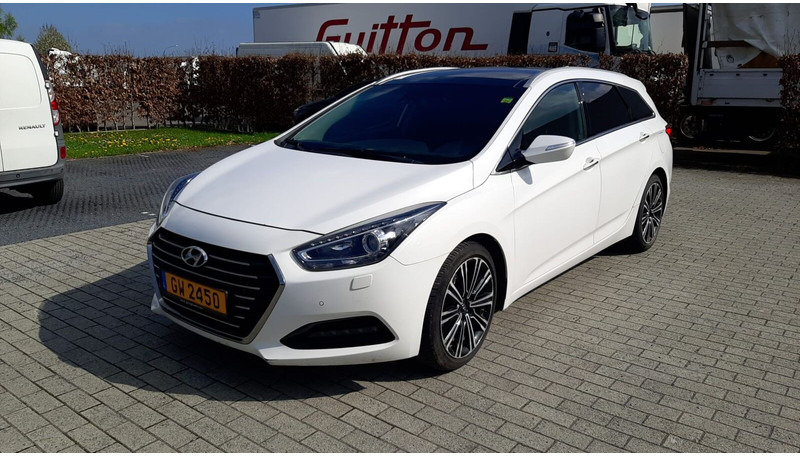 Hyundai i40 - PKW: das Bild 2 Hyundai i40 - PKW: das Bild 2
